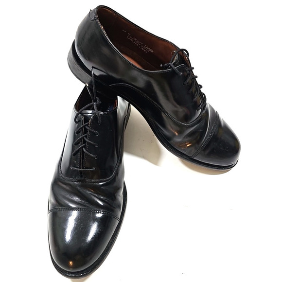 Bostonian Classics~ Men\'s Size 9.5W~ Black Leather Oxford Shoes. main image 12